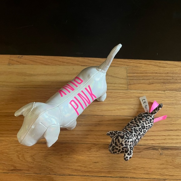 ✨PINK™ Dogs✨ - Picture 5 of 8